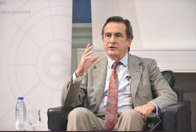 Archivo - El diplomático Fidel Sendagorta