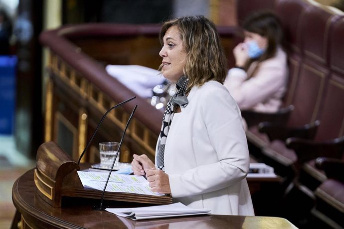 Archivo - La diputada del GPP en el Congreso de los Diputados, Milagros Marcos, interviene en una sesión plenaria en el Congreso de los Diputados, a 23 de noviembre de 2021, en Madrid, (España). 