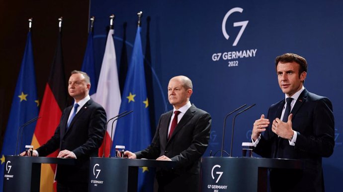 El presidente polaco, Andrzej Duda; el canciller alemán, Olaf Scholz; y el mandatario francés, Emmanuel Macron.