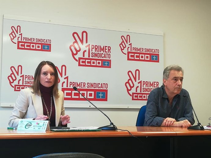 Rueda de prensa de la miembro de Comité Ejecutivo de CSIF Asturias, Patricia Blanco, y el responsable del Sector de Administración Autonómica de CCOO, Marcos Rodríguez