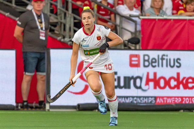 Archivo - La jugadora española Berta Bonastre en el partido entre España y Bélgica en el EuroHockey de 2019, disputado en Antwerp (Bélgica).