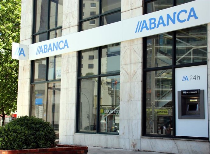 Archivo - Oficina de Abanca.