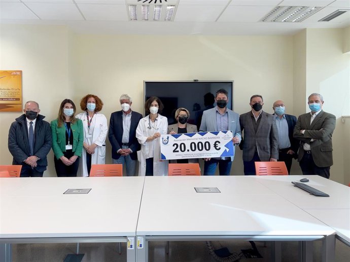 Donación de la Asociación Memorial Nacho Barberá para la investigación de la muerte súbita