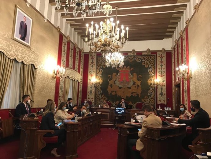 Archivo - Pleno ordinario del mes de octubre, Ayuntamiento de Alicante