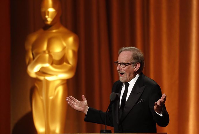 Steven Spielberg bate su propio récord en los Oscar como el primer director nominado en seis décadas diferentes