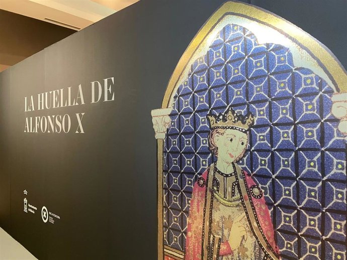 El Puertas de Castilla acoge este jueves una exposición sobre Alfonso X con motivo del VIII Centenario de su Nacimiento