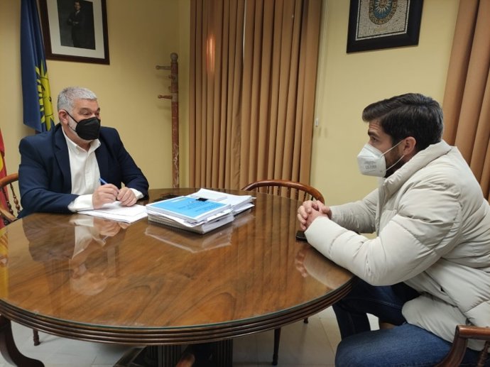 Los alcaldes de Écija y de la ELA