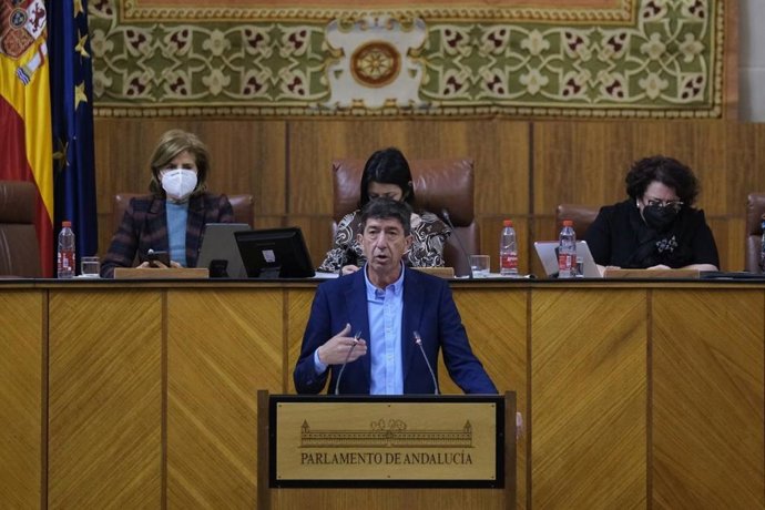 El vicepresidente de la Junta de Andalucía y consejero de Turismo, Regeneración, Justicia y Administración Local, Juan Marín, comparece en el Pleno del Parlamento.