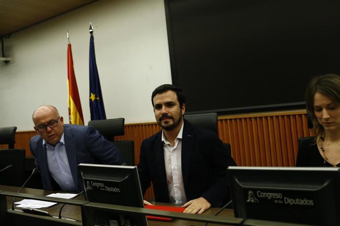 Archivo - Rueda de prensa de Alberto Garzón en el Congreso