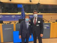 Maestre critica el "viaje de fin de curso de 8º de EGB" de alcaldes del PP a Bruselas y la pérdida de tiempo y recursos