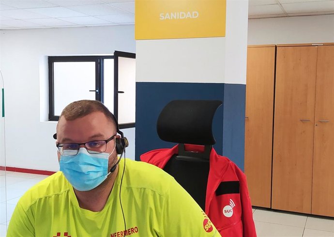Enfermero coordinador del Servicio de Urgencias Canario (SUC)
