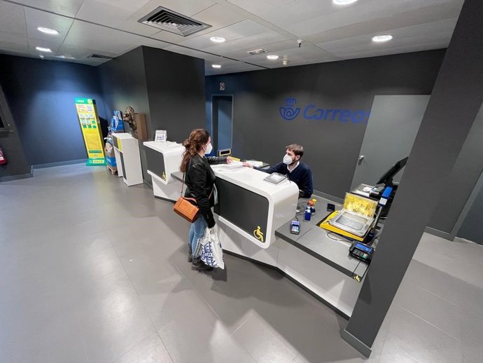 Oficina de Correos en Huelva.