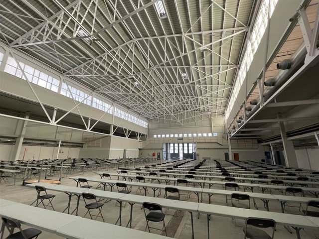 Acondicionamiento de la Feria de Valladolid para las pruebas selectivas de este sábado.