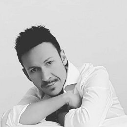 El diseñador Manu Sánchez