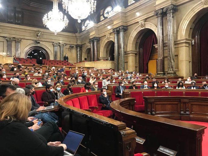 El pleno del Parlament del 10 de febrero de 2022.