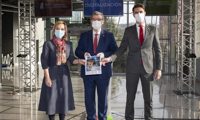 Ainara Basurko, Juan Mari Aburto y Xabier Otxandiano