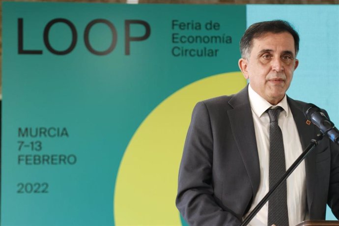 El alcalde, José Antonio Serrano, en la clausura de la I Feria de Economía Circular
