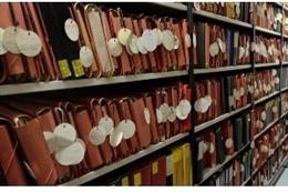 Es el paso previo para que la institución pueda ser una sección del Arxiu Nacional de Catalunya