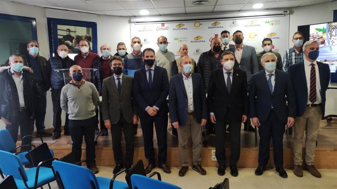 Planas, durante su visita a Agropal.