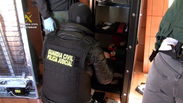 Operación contra el tráfico de armas en la provincia de Granada.