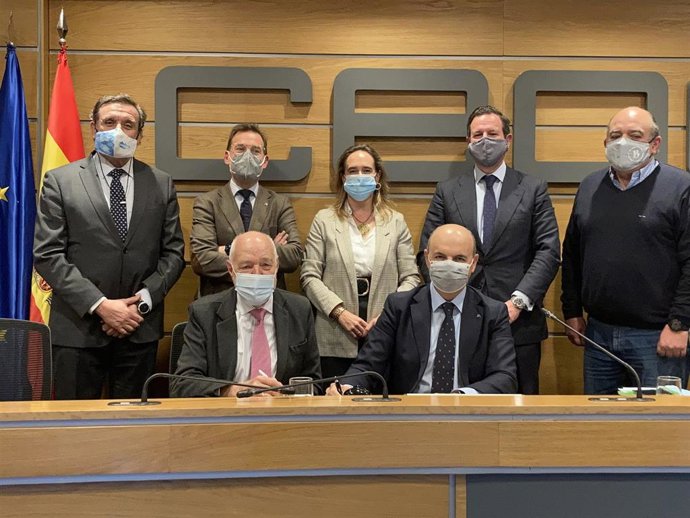 Firma de acuerdo entre Cepesca y Abanca