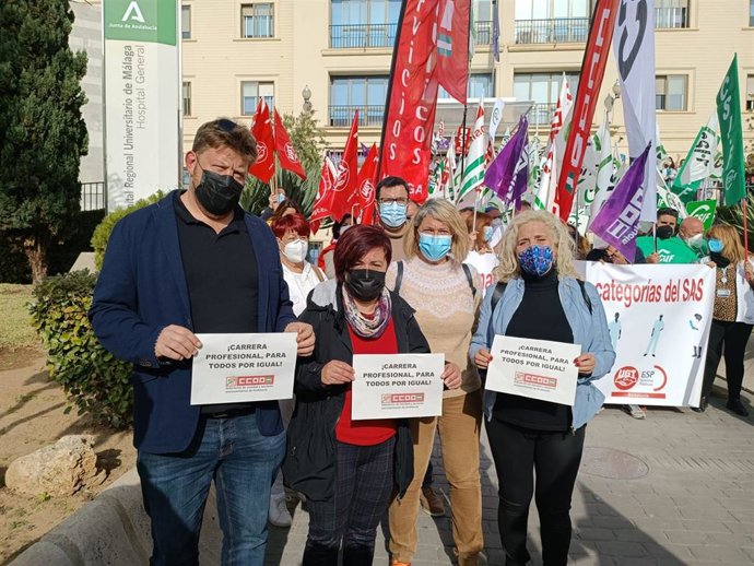Unidas Podemos reclama a Moreno la mejora de las condiciones laborales y prestaciones de la sanidad pública