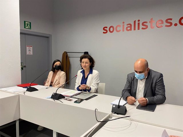 Laia Castellana, Eva Granados y Pau Marí-Klose en el 'briefing' del Informe Social de la Fundació Rafael Campalans.