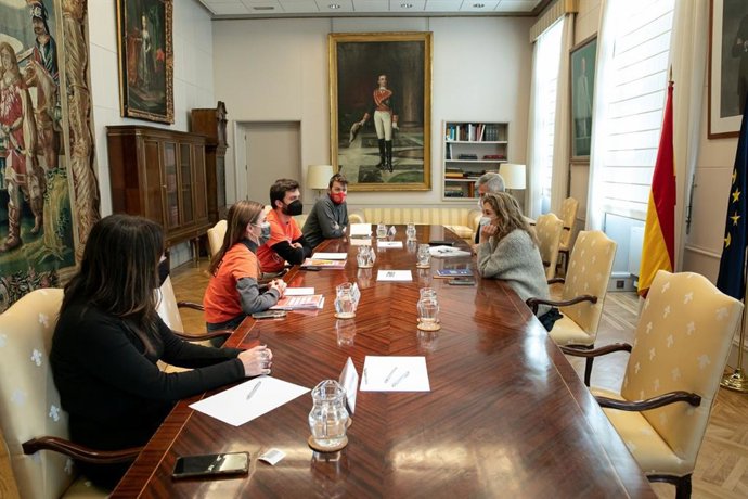 Los sindicatos de inquilinos se reúnen con la ministra de Transporte, Movilidad y Agenda Urbana, Raquel Sánchez, este viernes.