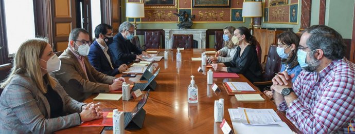 Reunión entre el Ayuntamiento de Ciudad Real y la Diputación para abordar la organización de Fenavin