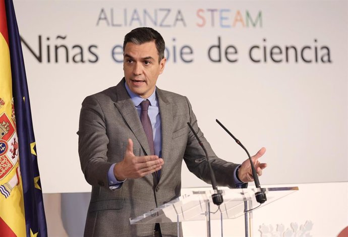 El presidente del Gobierno, Pedro Sánchez, interviene en el acto 'Alianza STEAM por el talento femenino. Niñas en pie de Ciencia', en el CSIC, a 11 de febrero de 2022, en Madrid (España). Con motivo del Día Internacional de la Mujer y la Niña en la Cien