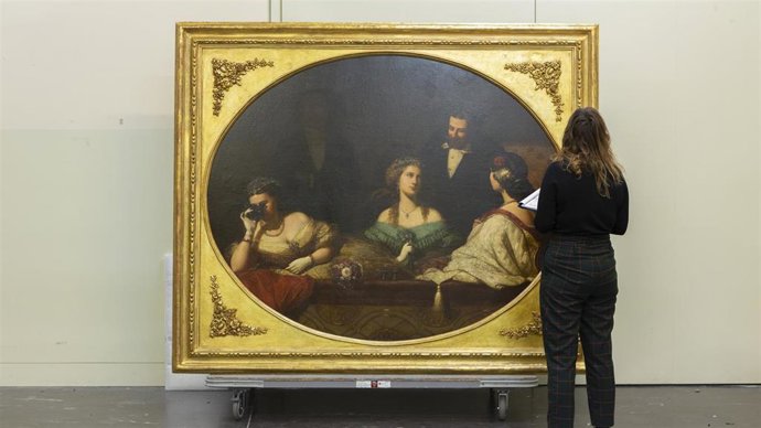 Preparación para el traslado de 'Un palco en la ópera' de Dionisio Fierros