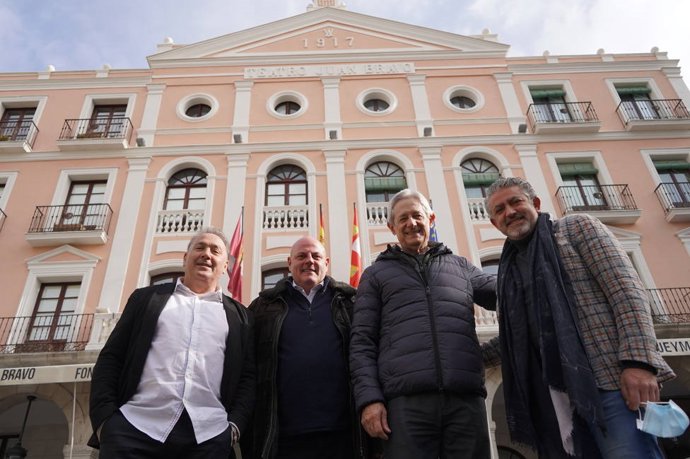 Yuste y Urrialde, protagonistas de 'El Aguafiestas'.