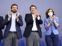 Casado y Ayuso reivindican la España "exportadora de civilización" aunque le pese "al de México y a los podemitas"