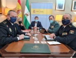 Encuentro del delegado del Gobierno de España en Andalucía, Pedro Fernández, con las Fuerzas y Cuerpos de Seguridad del Estado.
