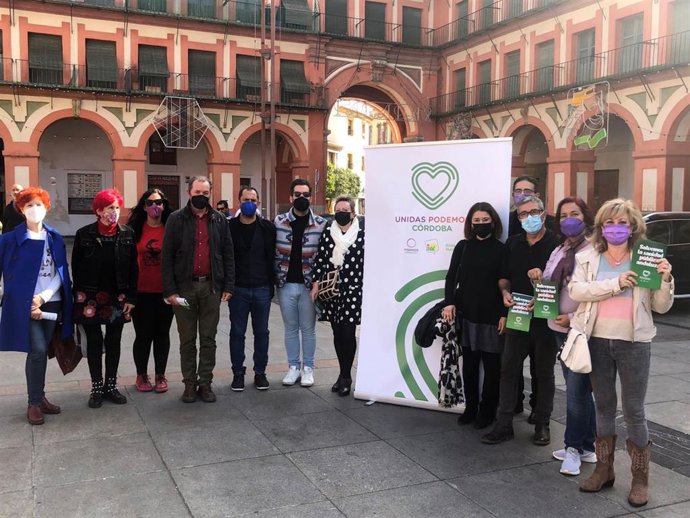 UP abre mesas informativas en Córdoba para concienciar sobre la "grave situación" de la Sanidad Pública