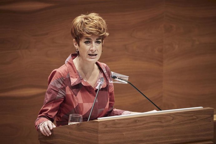 Archivo - La portavoz de EH Bildu en el Parlamento de Navarra, Bakartxo Ruiz