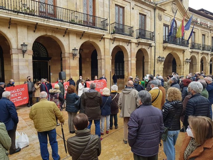 Acto de homenaje a Indalecio Prieto.