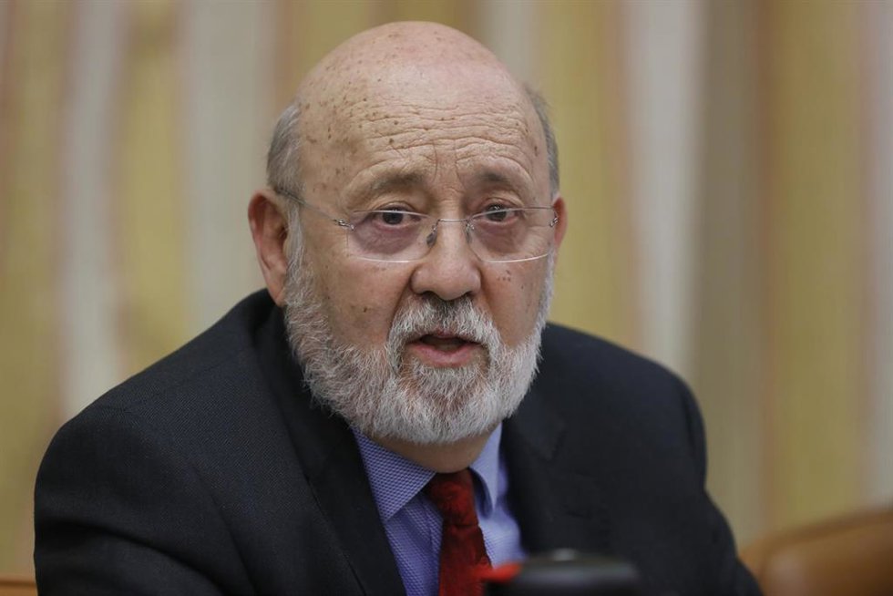 Archivo - El presidente del Centro de Investigaciones Sociológicas (CIS), José Félix Tezanos, comparece en una Comisión de Presupuestos en el Congreso de los Diputados, a 26 de octubre de 2021, en Madrid, (España). La comparecencia tiene como objetivo i