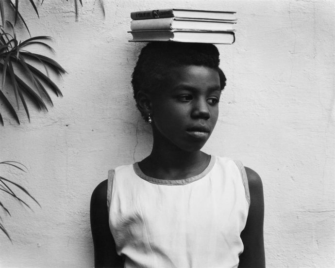 Paul Strand, Anna Attinga Frafra, Acra, Ghana, 1964. Plata en gelatina. Colecciones Fundación MAPFRE