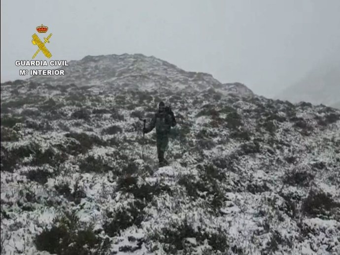 Dispositivo de búsqueda del corredor de montaña desaparecido en Picos de Europa este sábado.