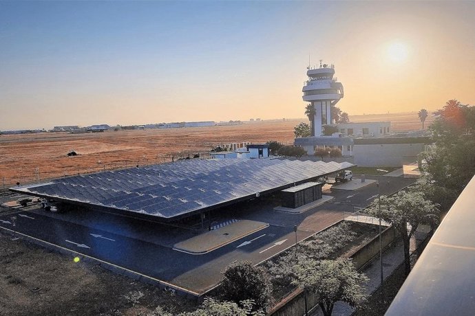 Centro de Control de Enaire en Sevilla.- Energía Fotovoltaica
