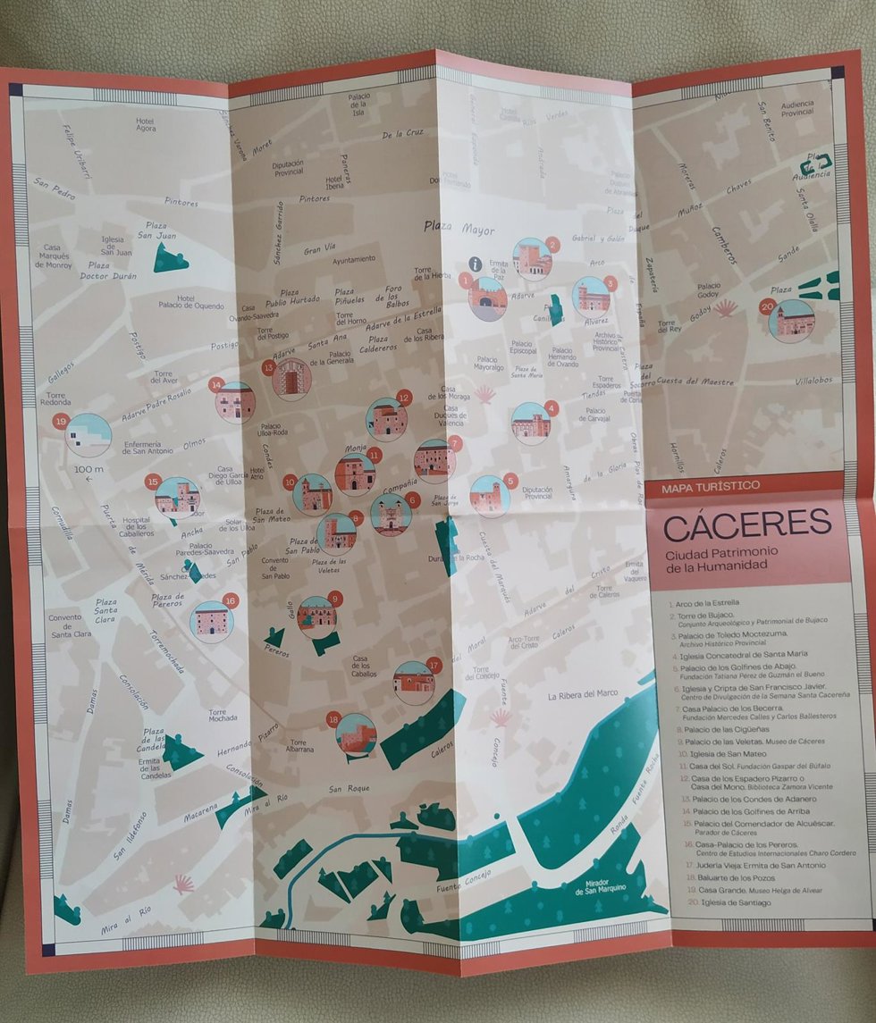 Nuevo mapa turístico de Cáceres con una imagen común de las Ciudades Patrimonio de la Humanidad
