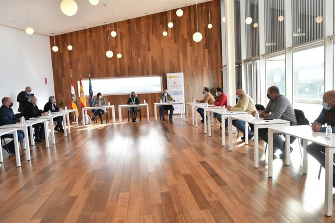 SEIASA se reúne con comunidades de regantes seleccionadas en Fase II de modernización de regadíos Plan de Recuperación