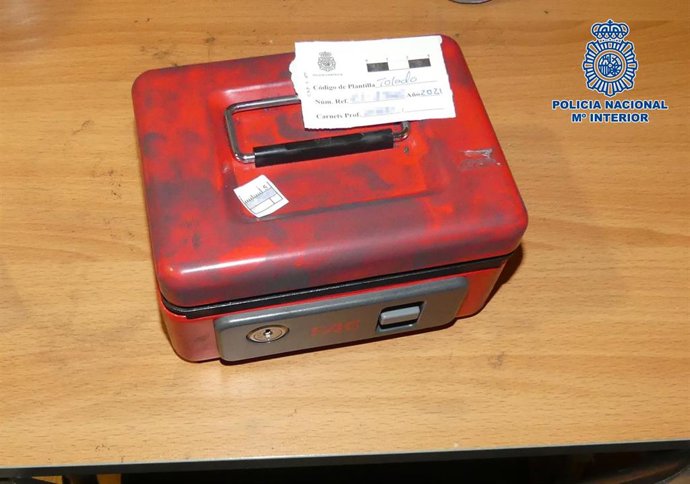 La Policía Nacional detiene al autor del robo en una librería del Casco Histórico de Toledo.