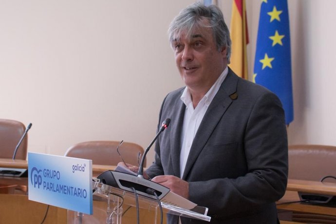 Archivo - Pedro Puy (PP) interviene en la Cámara.