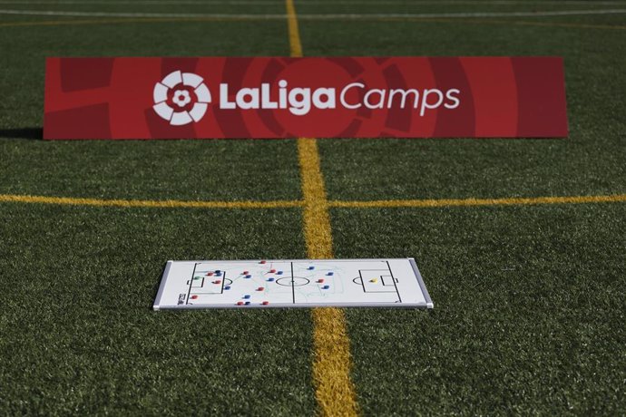 Archivo - Nace LaLiga Camps, una apuesta por el fútbol formativo en el Centro ESC Madrid.