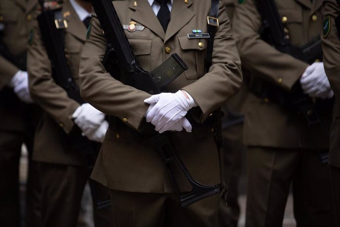 Miembros del ejercito, en la toma de posesión como nuevo jefe de la Inspección General del Ejército, en la Capitanía General de Barcelona, Manuel Busquier, a 4 de febrero de 2022, en Barcelona, Catalunya (España). 