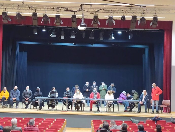 Asamblea de trabajadores de Nueva Pescanova, el 13 de febrero de 2022, en el centro sociocultural de Valadares.