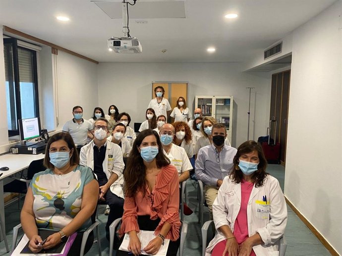 Sección de Oncología Médica del hospital general universitario Morales Meseguer, junto al equipo de expertos de la Fundación ECO, encargada de realizar la auditoría