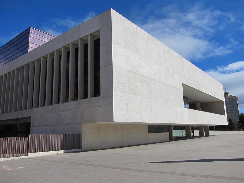 Archivo - Edificio de las Cortes de Castilla y León